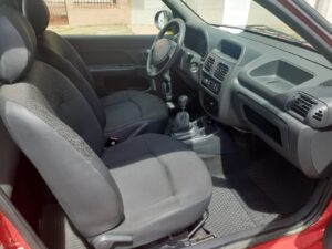 Clio Authentique 1.0 (10)