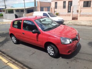 Clio Authentique 1.0 (13)